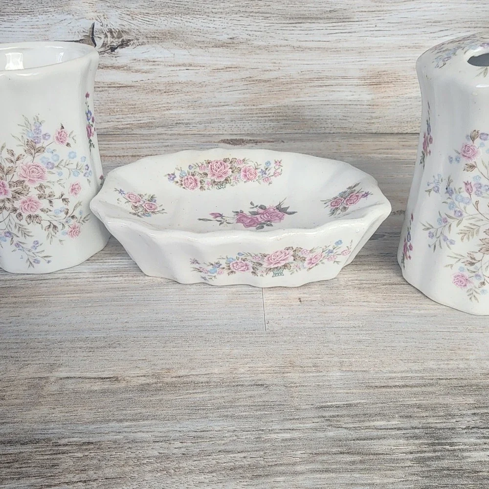 Vintage Ceramic Floral Bathroom‎ Set 3pc Soap Dish Tumbler Toothbrush Holder New